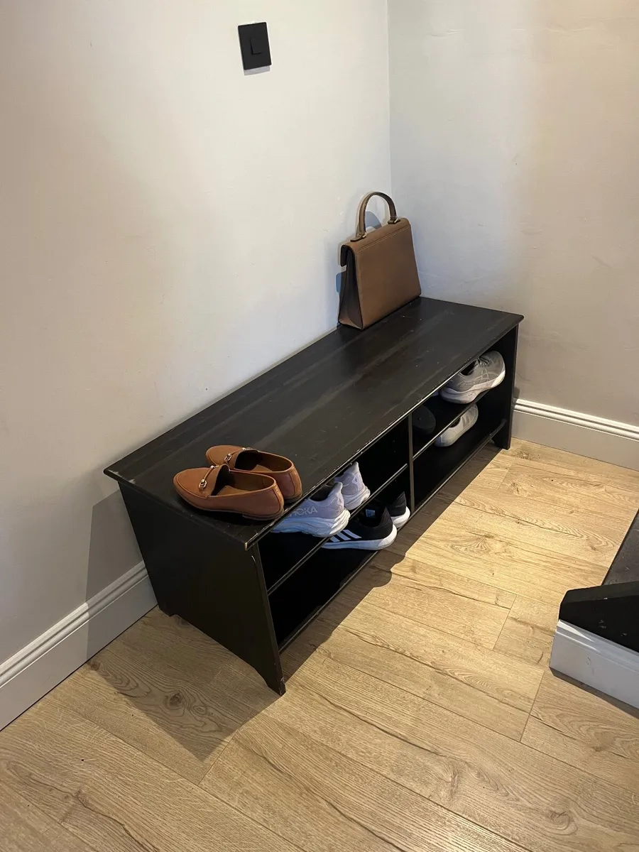 Shoe storage bench - FREE to takeaway - Image 1