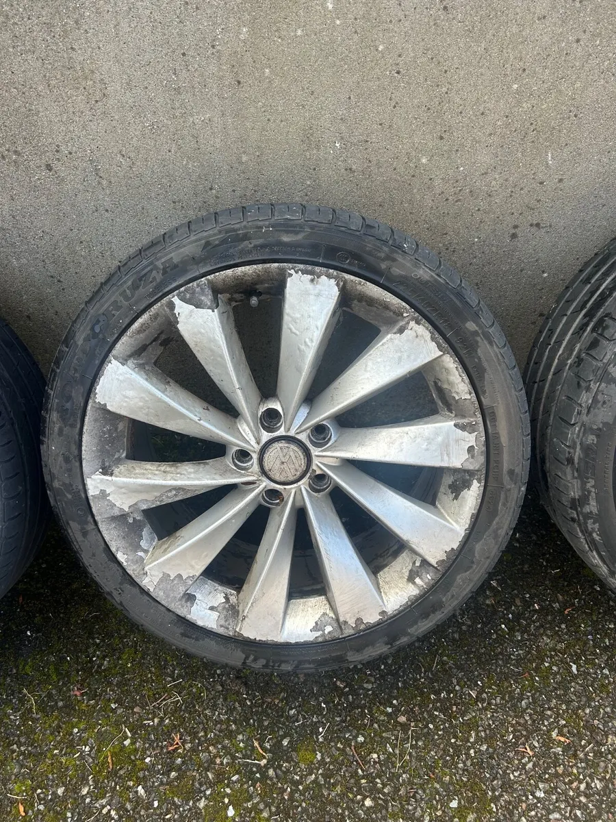 Sirocco Alloys and Tyres - Image 3