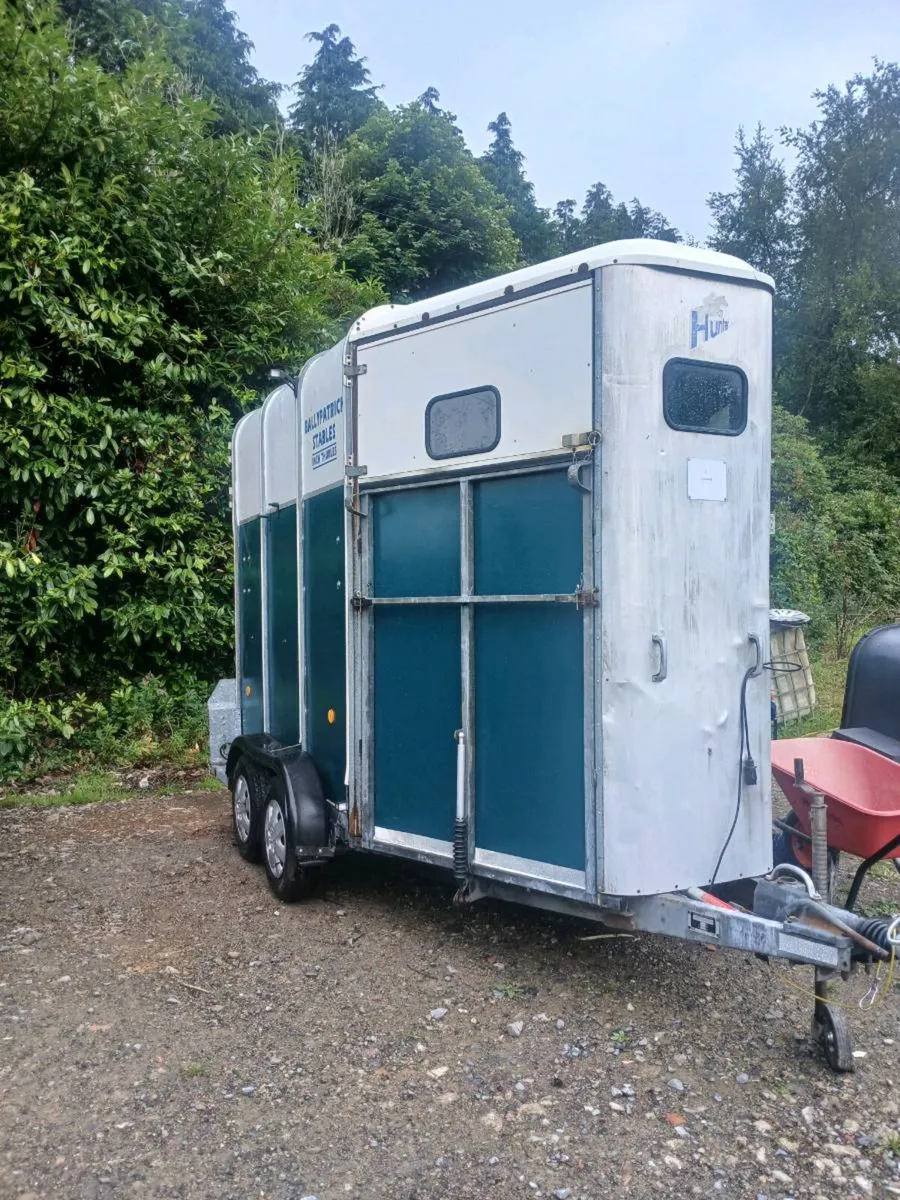 Ifor william horse box 510 - Image 1