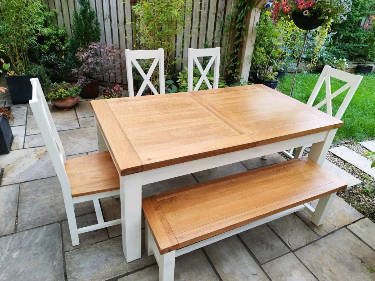 Large oak table - Image 1