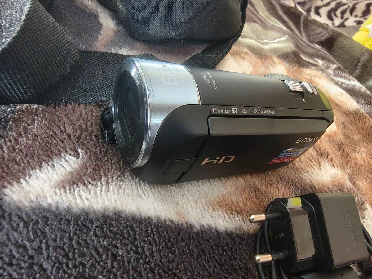 Sony Handycam HDR-CX405 Full HD Camcorder — Excell - Image 3