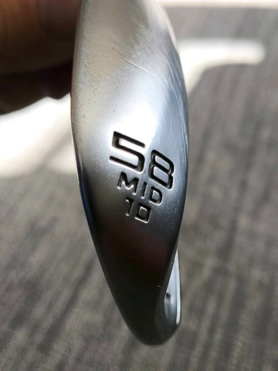Cleveland Rtx Zipcore 58 Degree wedge - Image 1