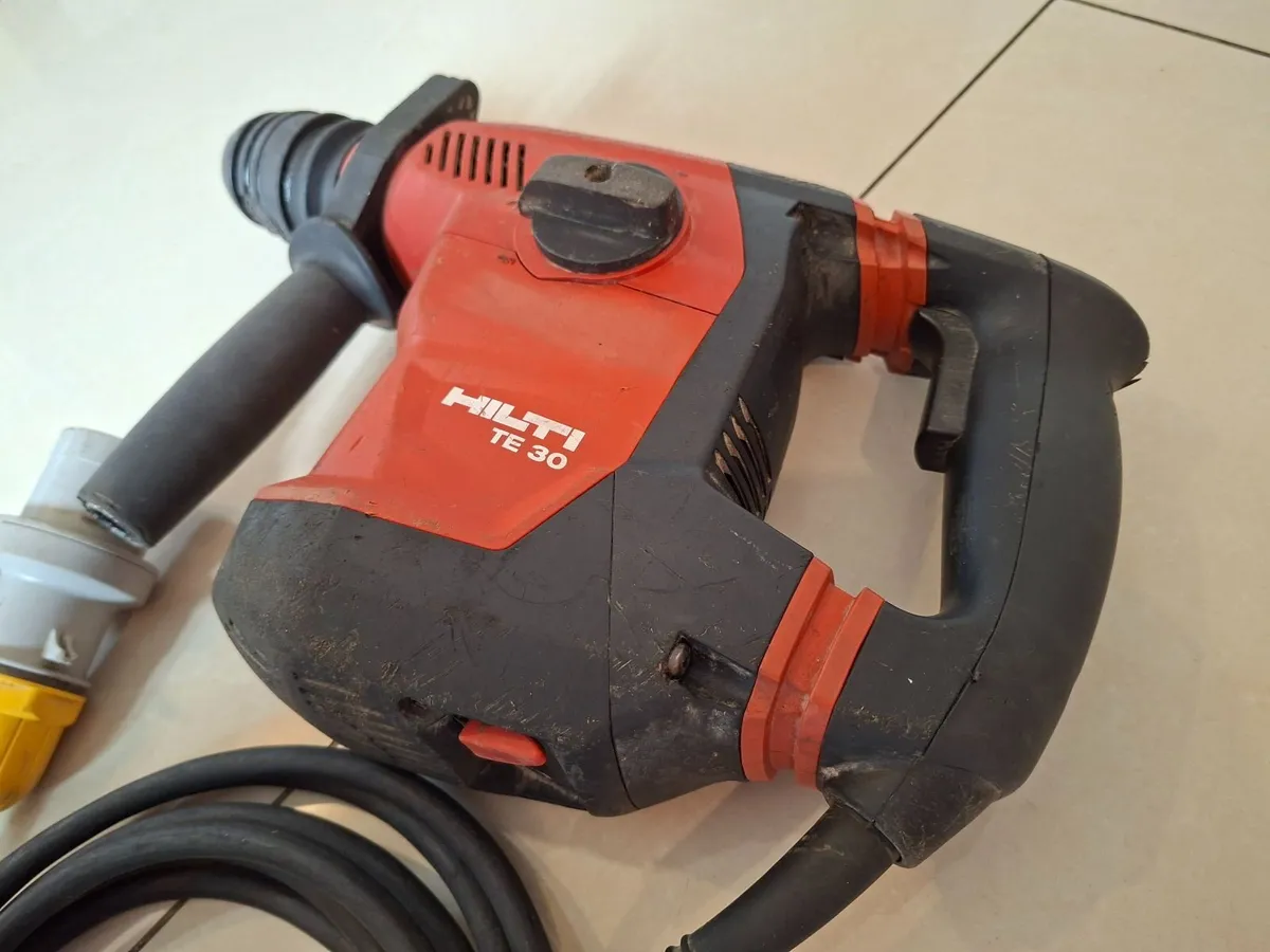 Hilti TE 30-AVR Sds + 3 Mode 110v - Image 2