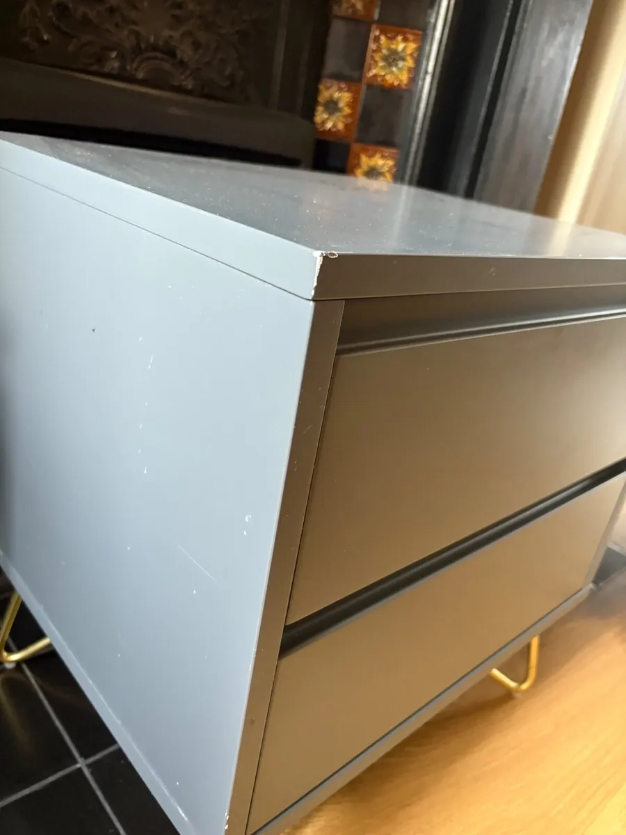 Drawers/ bedside locker - Image 1
