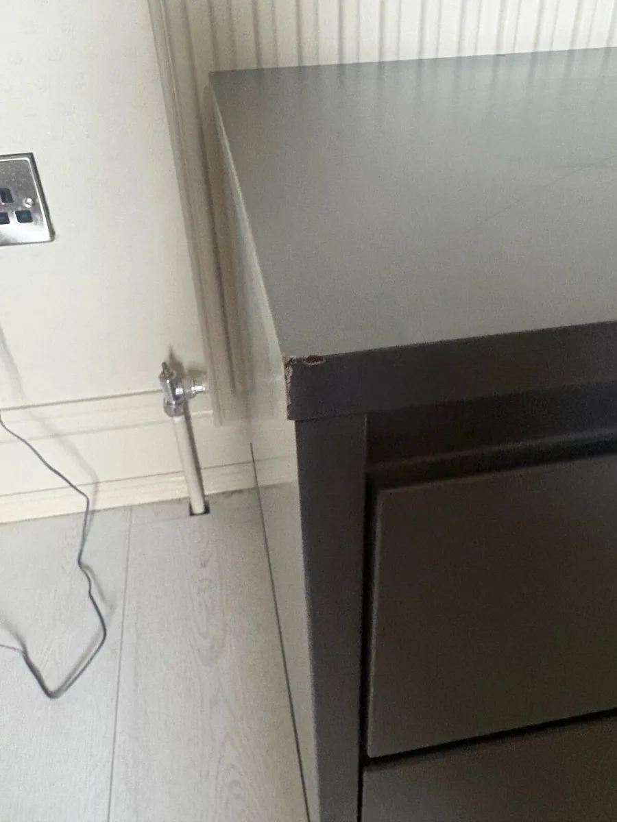Drawers/ bedside locker - Image 3