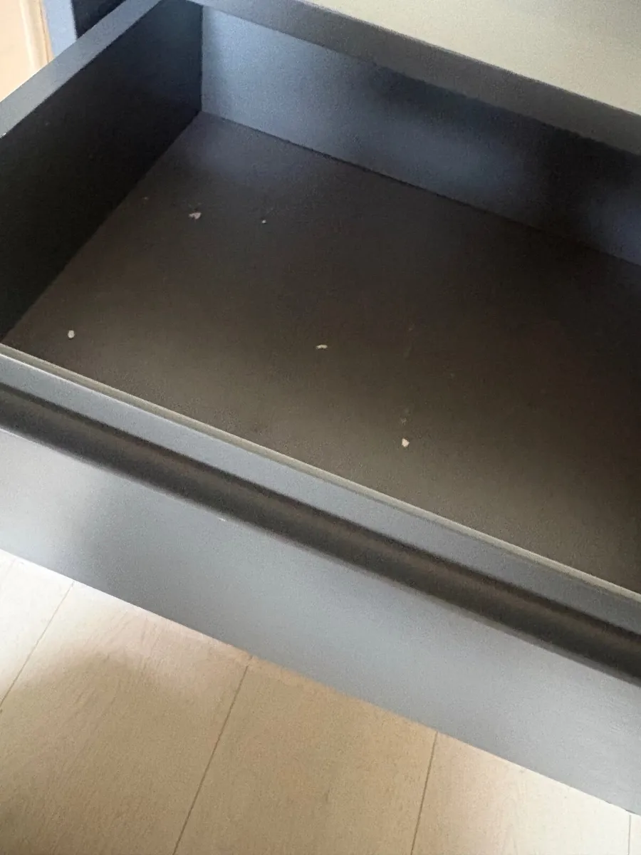 Drawers/ bedside locker - Image 4