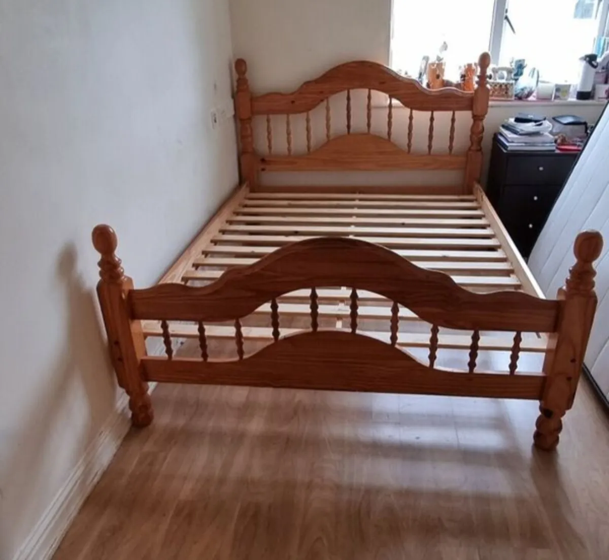 Double bed - Image 1