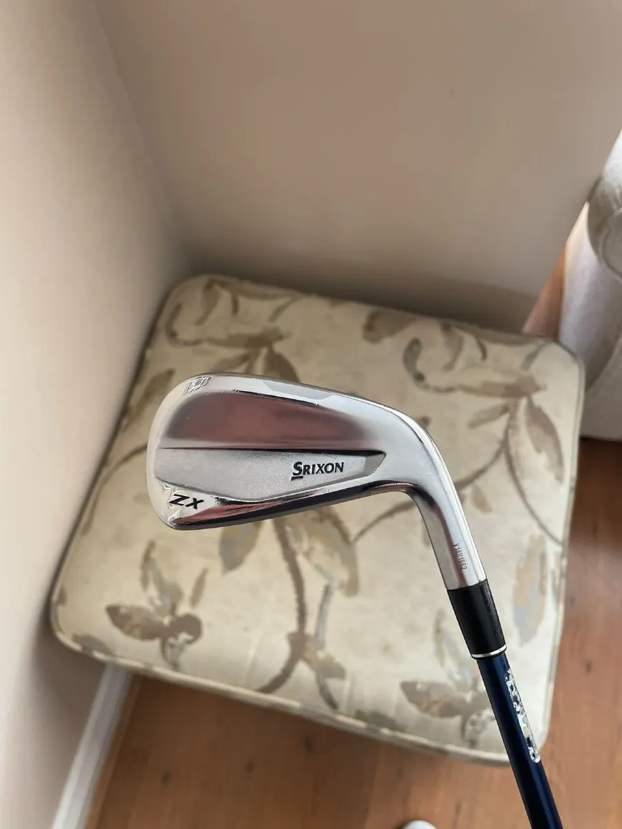 Srixon zx 20 degree 3 iron - Image 1