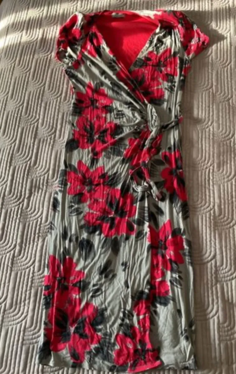 Dunnes Per Una Wrap Dress size 14 - Image 1