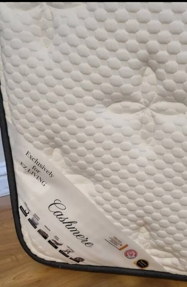 Double mattress - Image 1