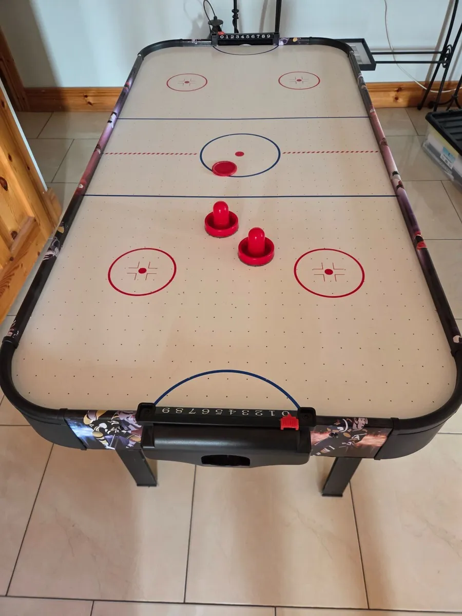 Air Hockey Table - Image 3