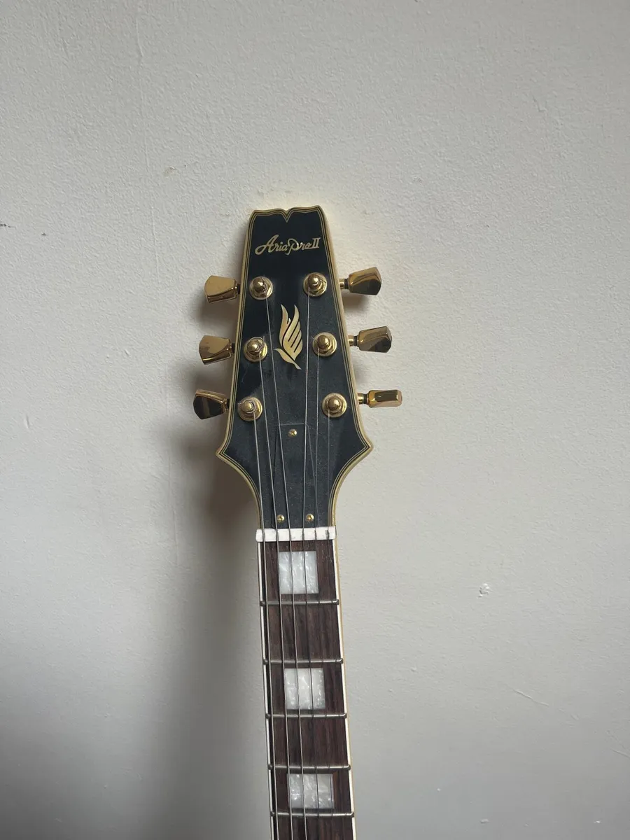 Guitar - Image 2