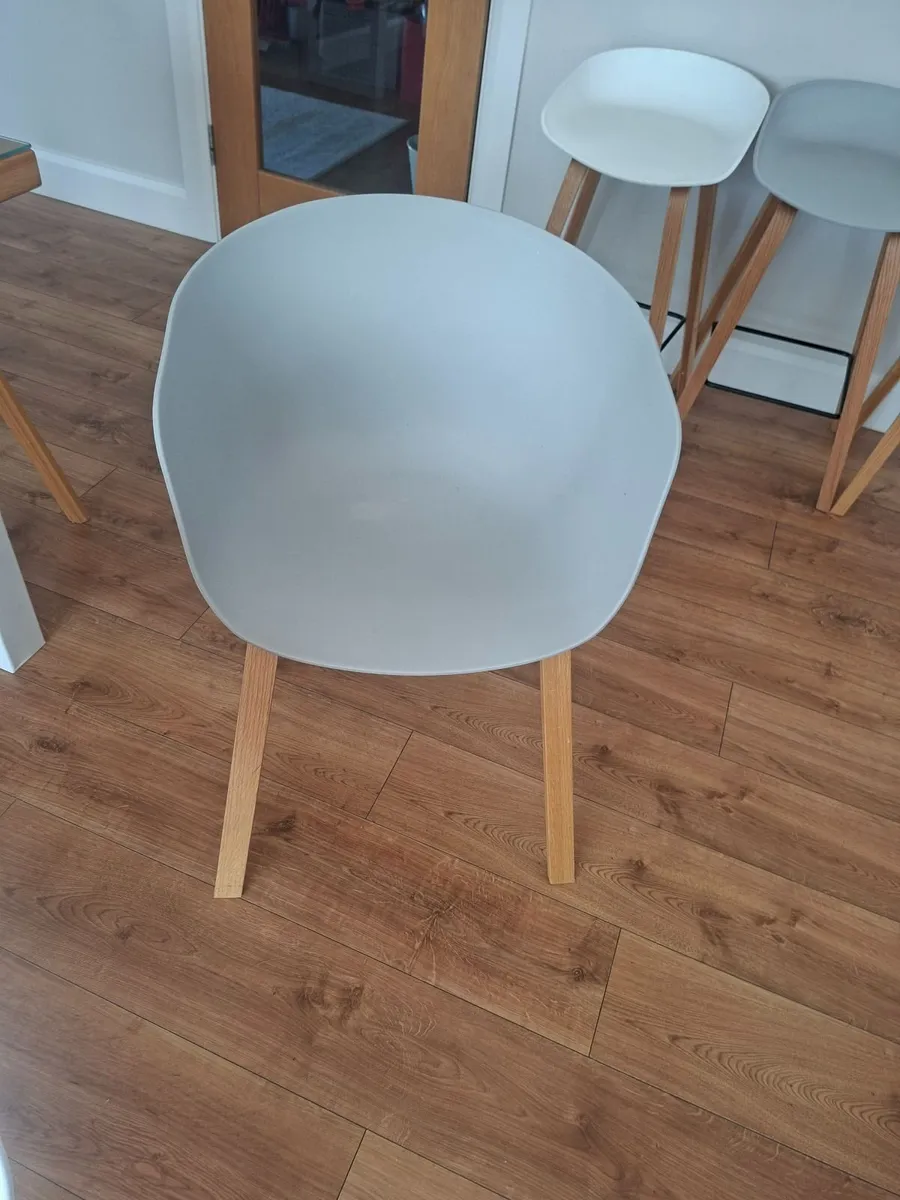 Kitchen chairs - Image 4