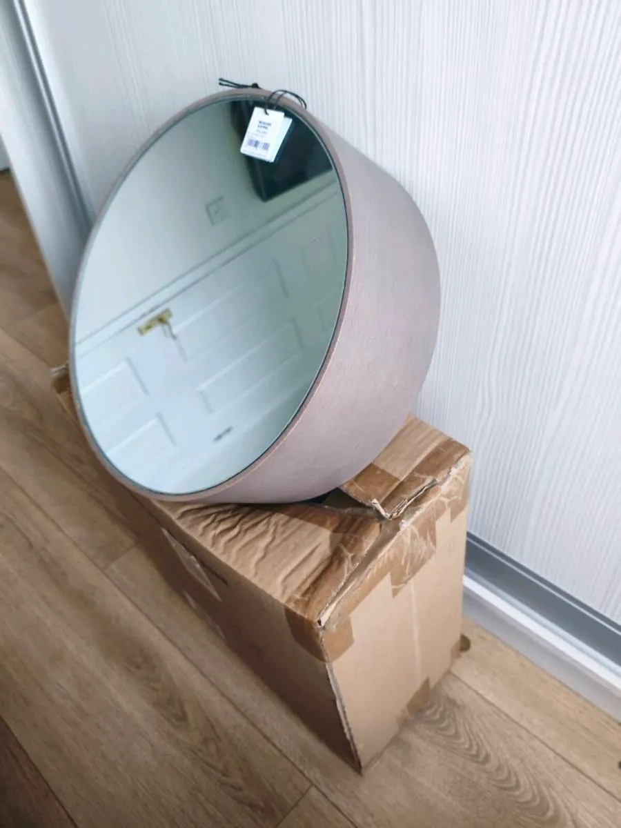 Meadows & Byrne Ren Round Mirrors - Image 2