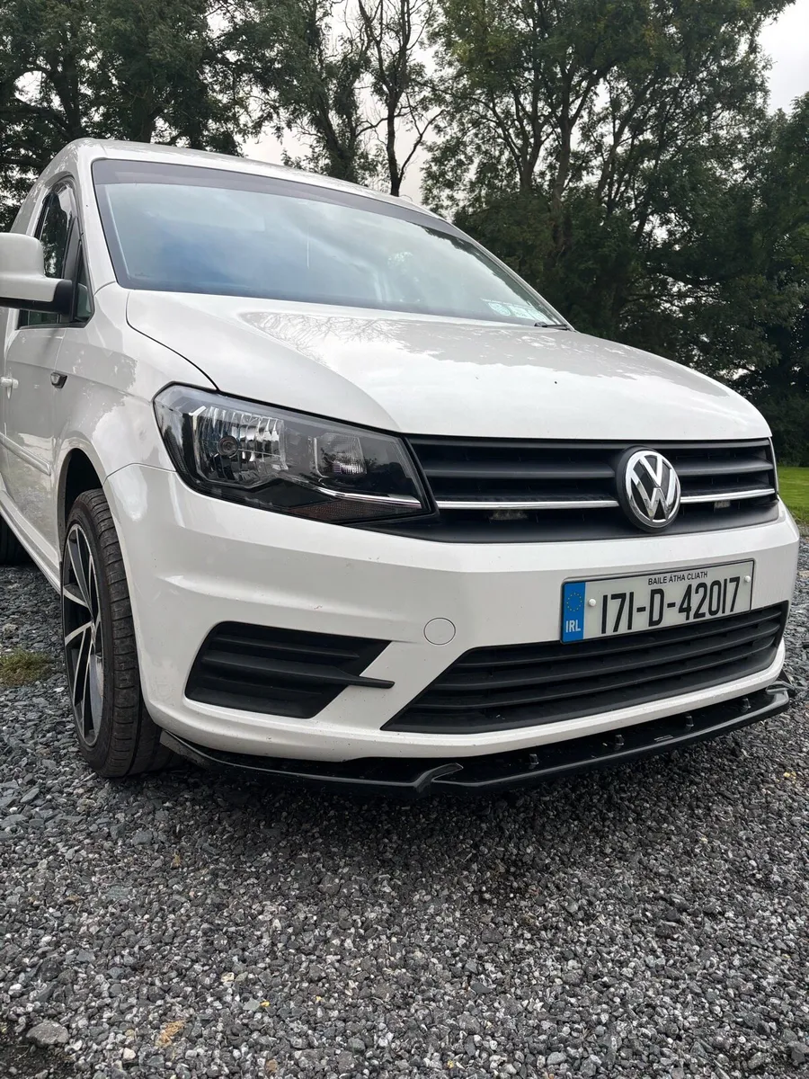 Volkswagen Caddy 2.0 - Image 3