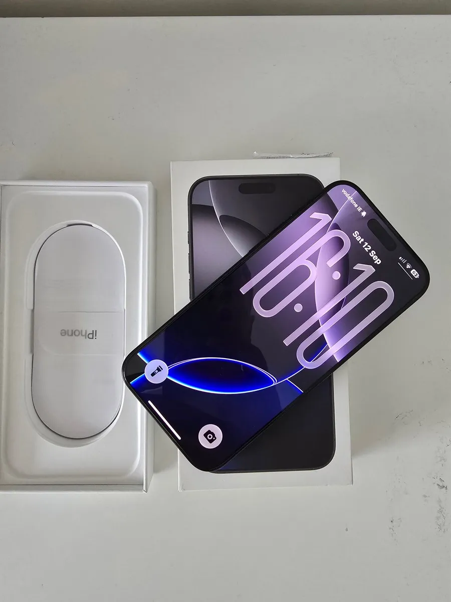 iPhone 16 Pro Max 256gb - Image 1