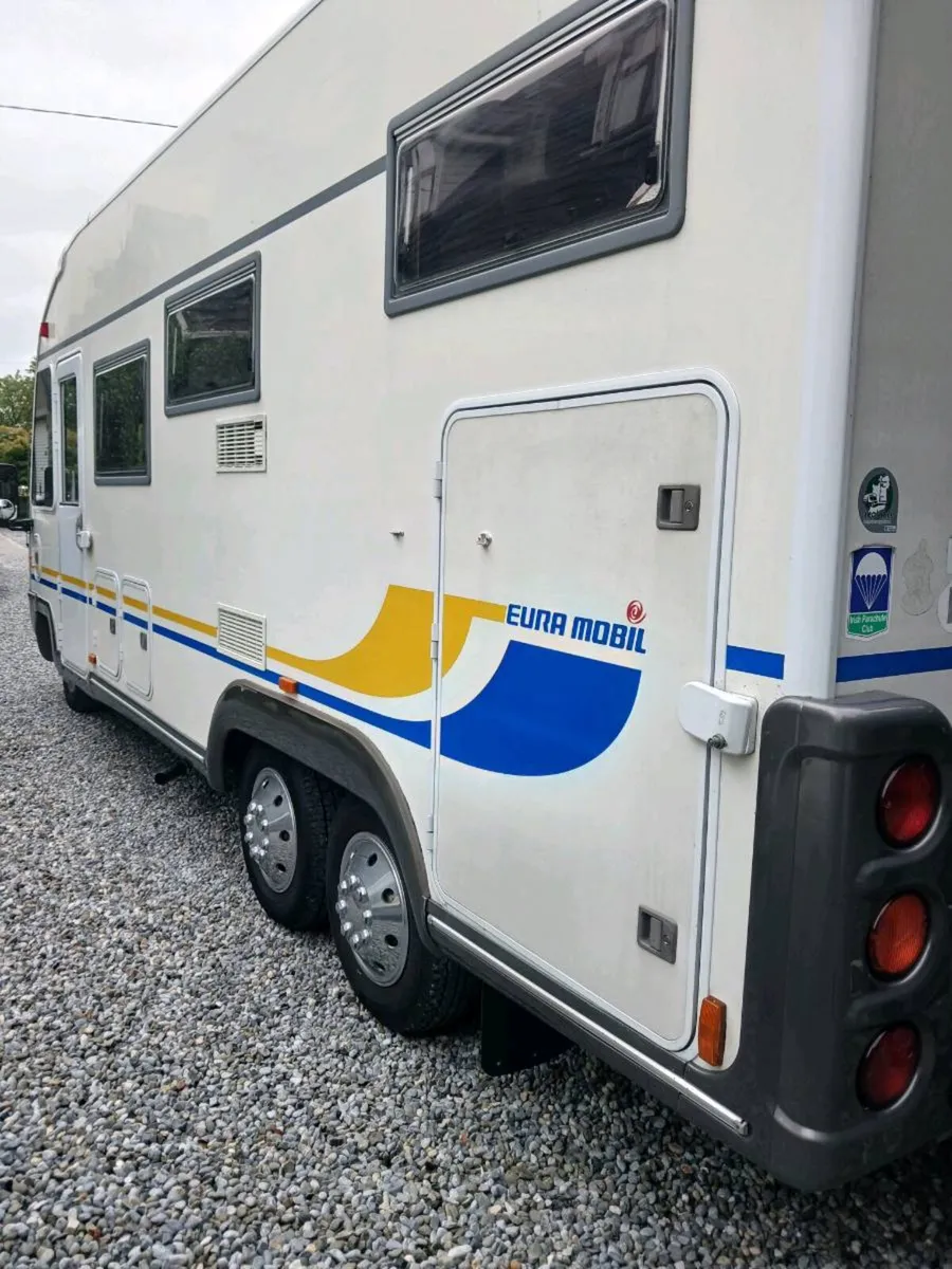 Campervan - Image 4