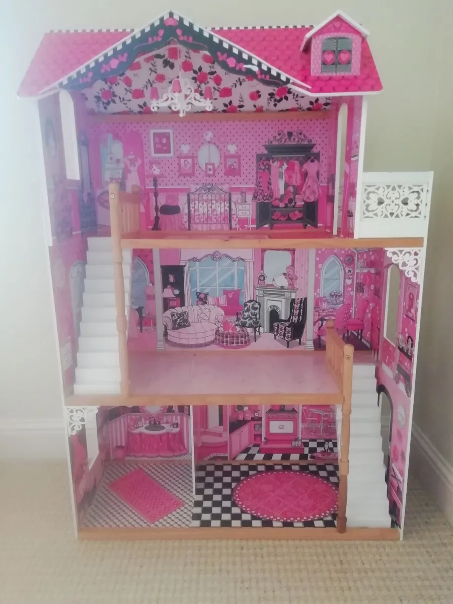 Doll house - Image 2