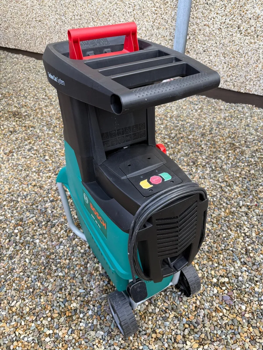 Bosch Garden Shredder - Image 2