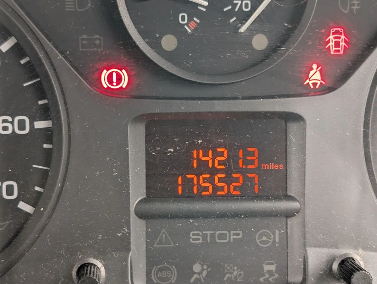 Citroen Berlingo 2015 - Image 2