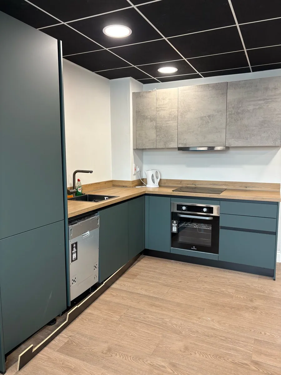 Kitchen : Ex Displays - Image 3