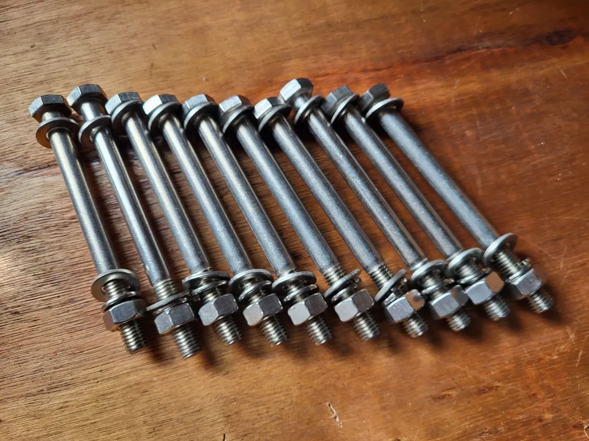 10x New M12 x 150mm Stainless Steel A2-70 Bolts (P - Image 1