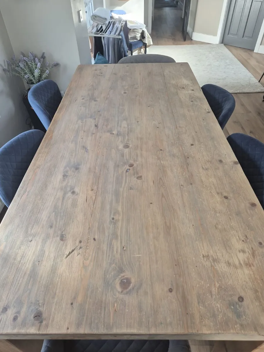 Dining Table - Image 4
