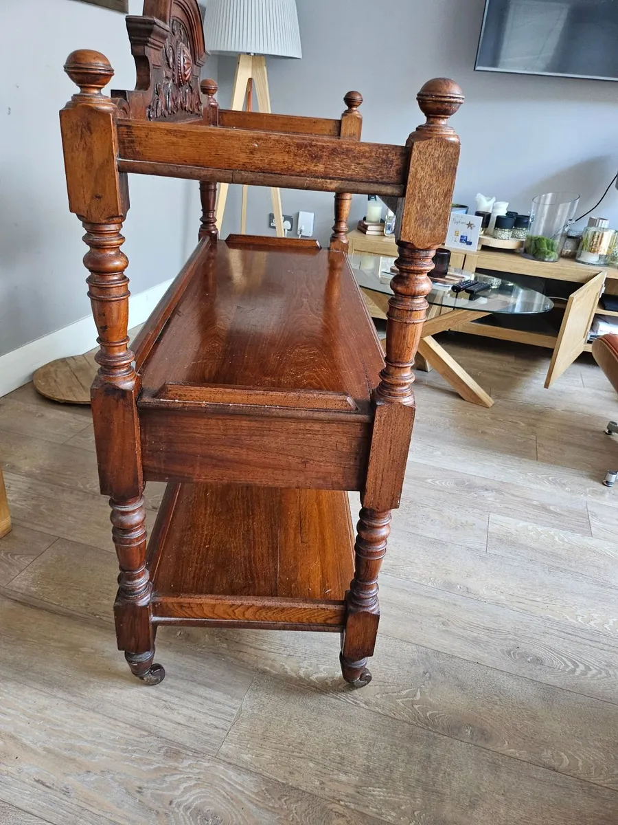 Victorian Mahogany three tier whatnot/etagere - Image 1