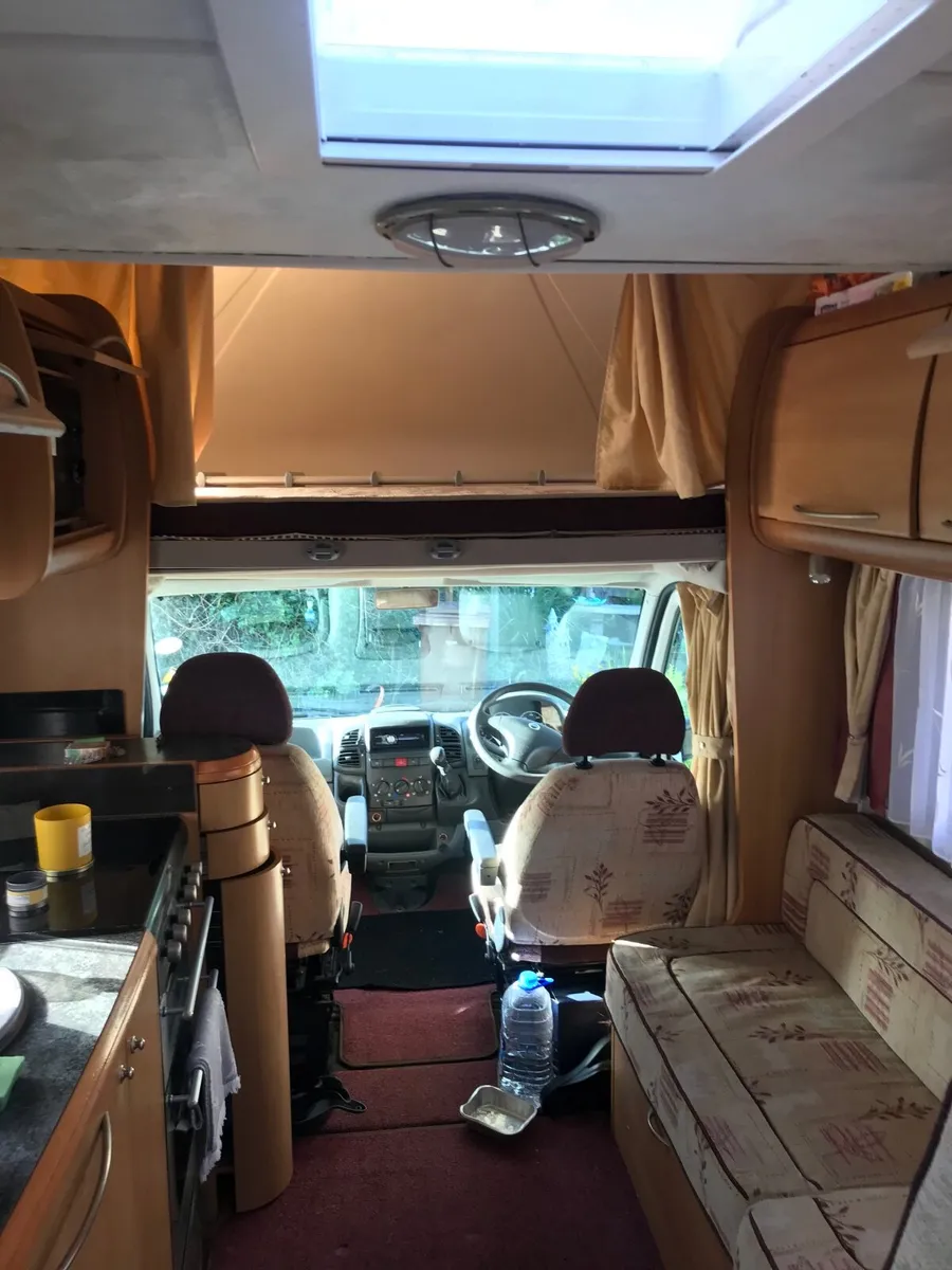 Campervan - Image 4