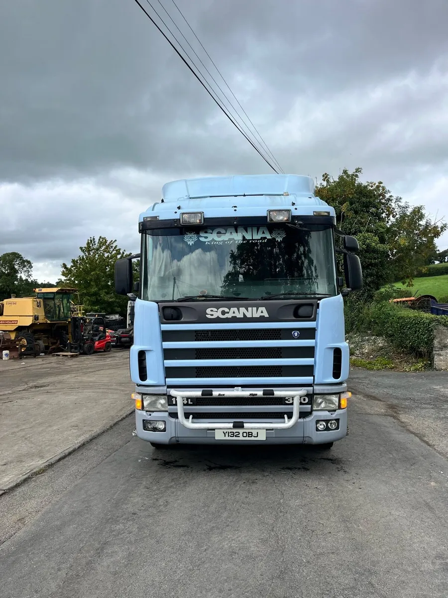 Scania 114 Horse lorry - Image 3