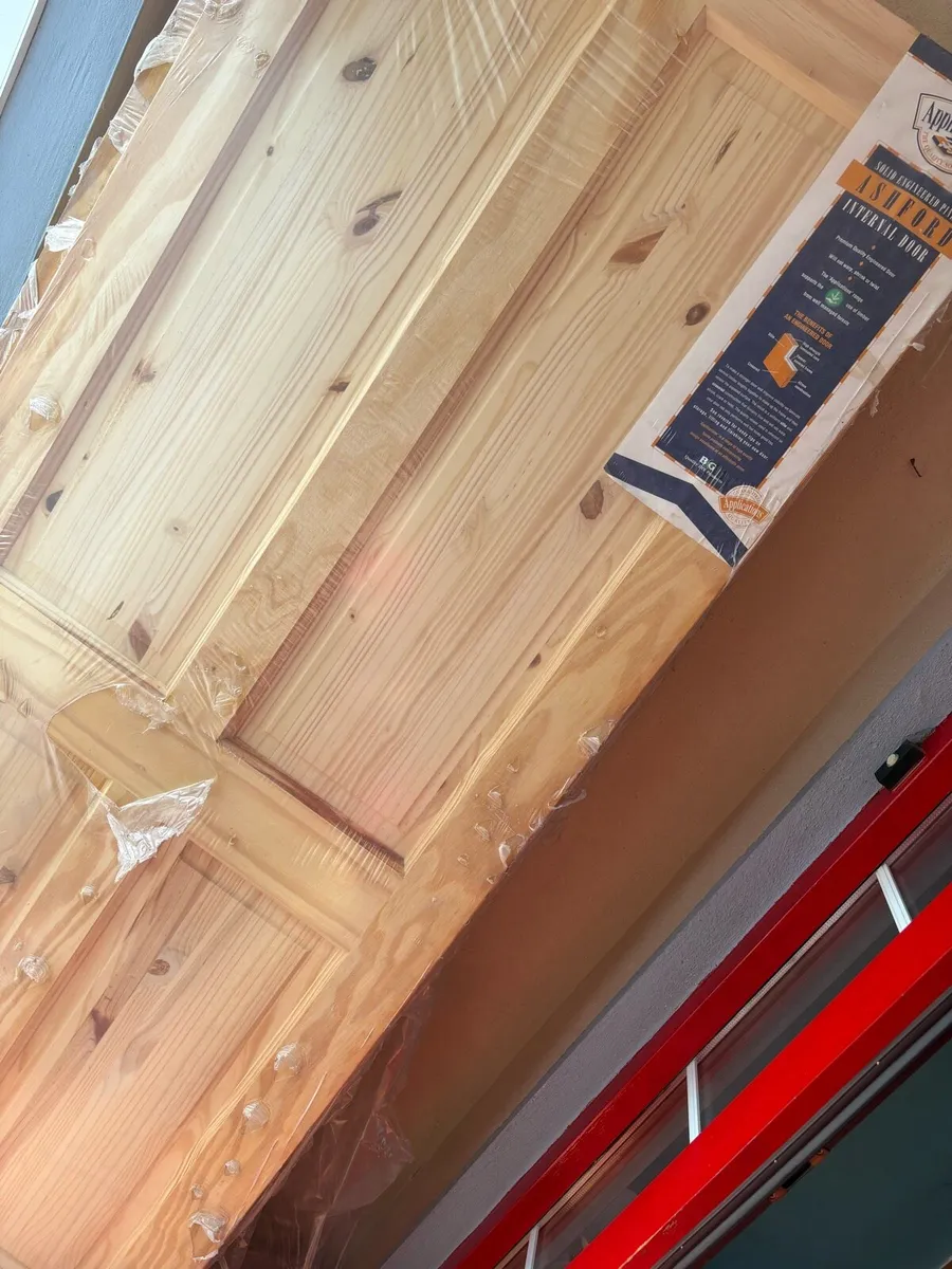 Solid engineered pine Ashford Internal Doors - Image 4