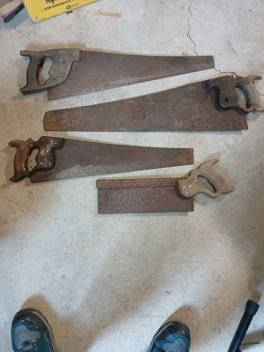 Vintage handsaws