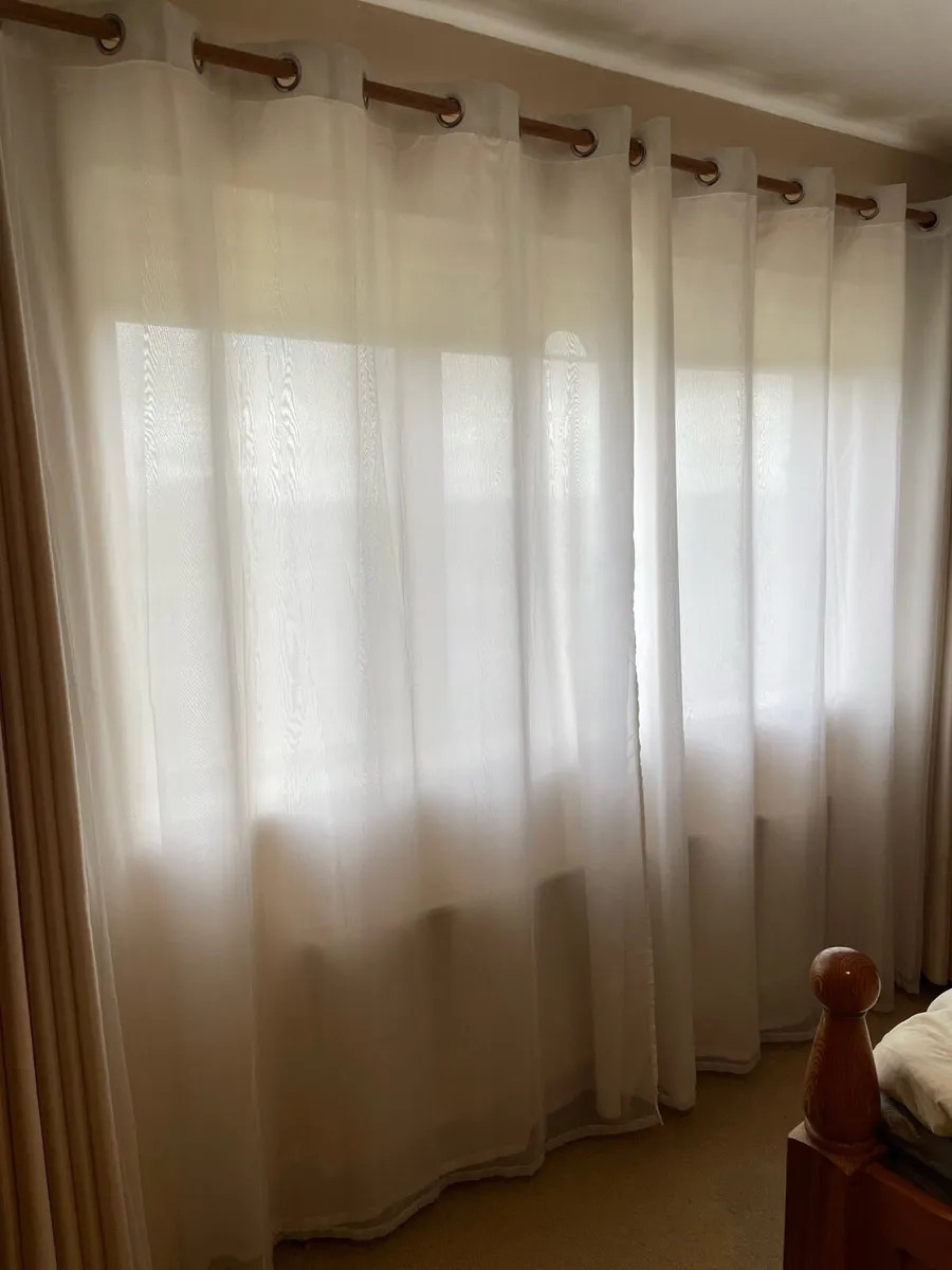 Pair white, voile, floor-length, lined curtains - Image 1