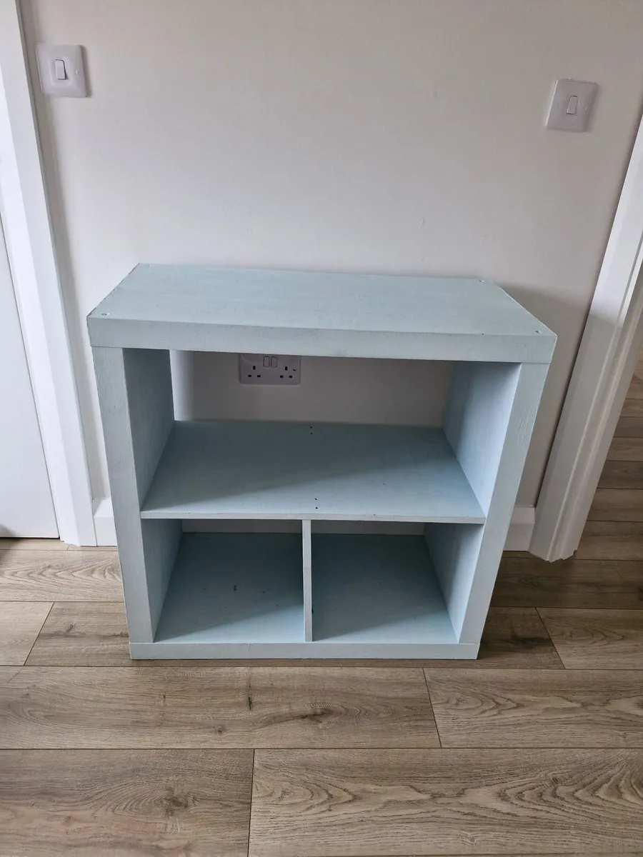 T.V./Bookshelf/Storage unit