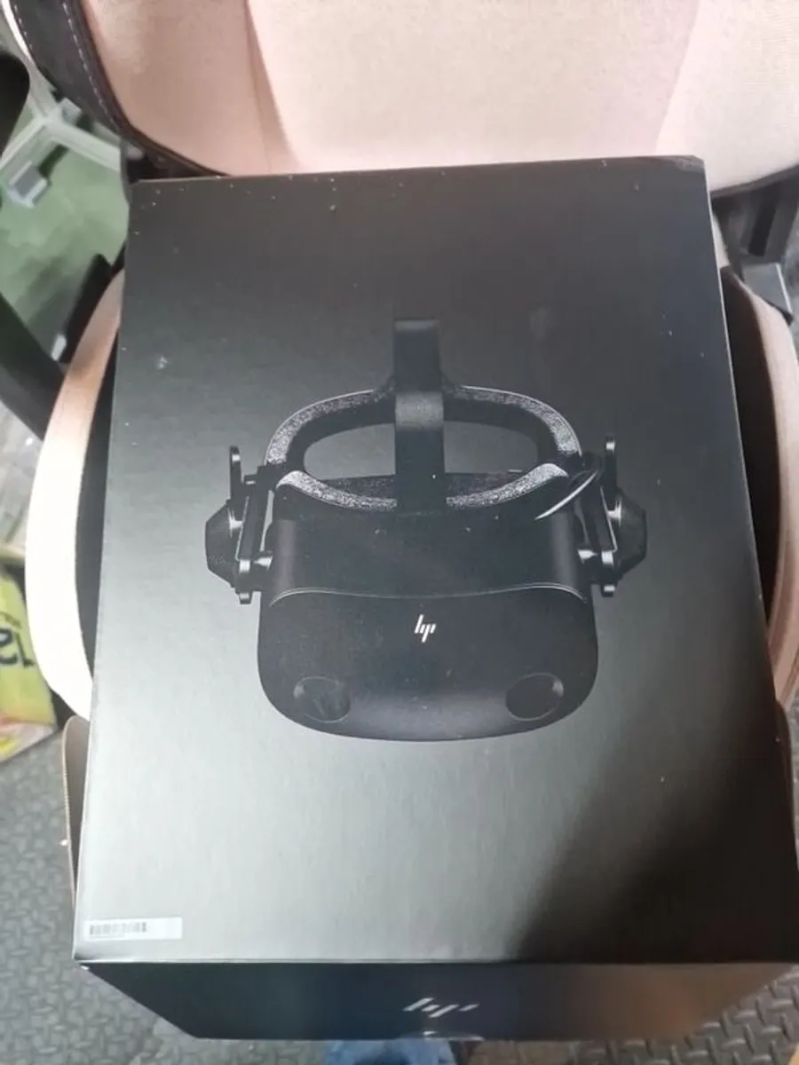 HP Reverb G2 V2 VR Headset - Image 1