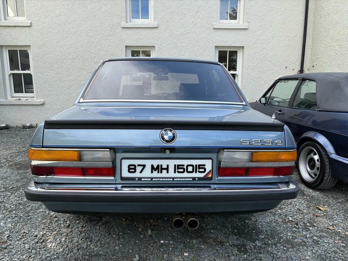 BMW 525E E28 - Image 1