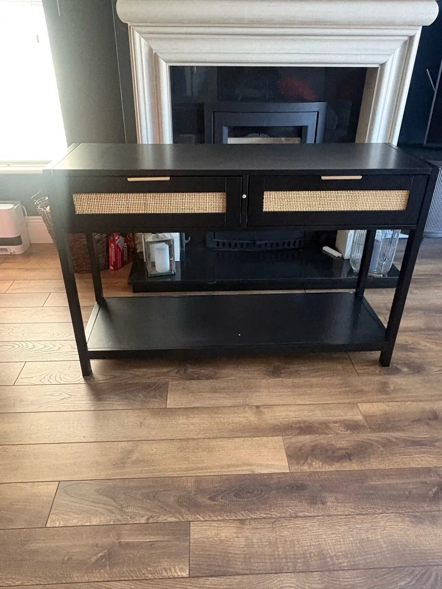 Hall table - Image 1