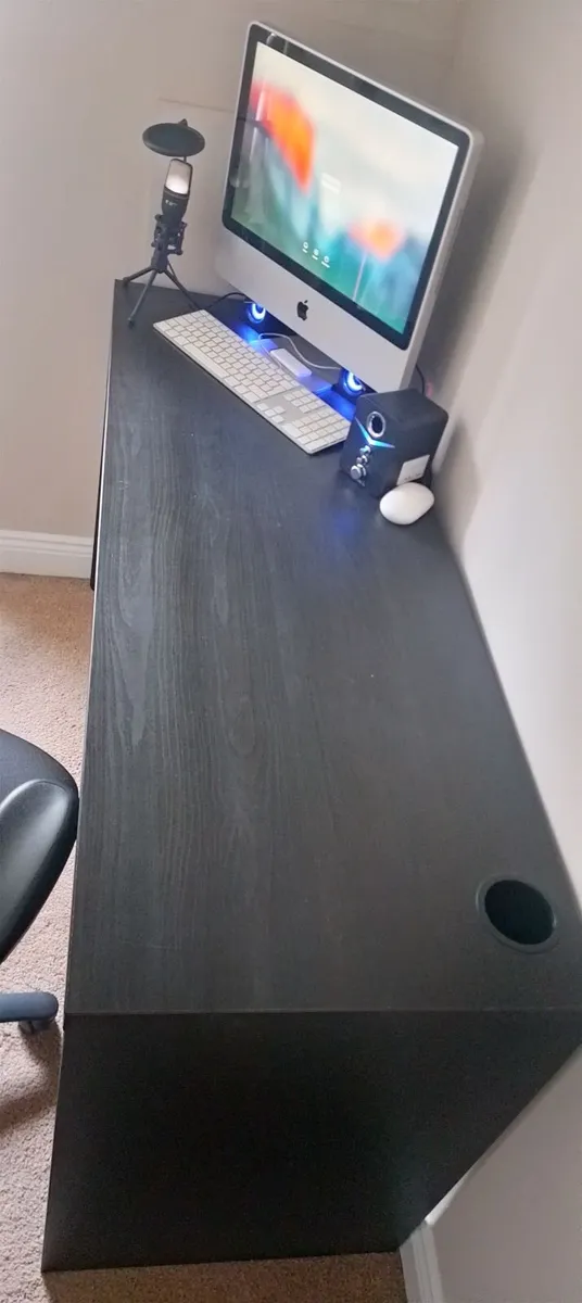 Office desk - Image 4