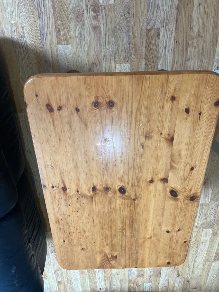 Coffee table - Image 1