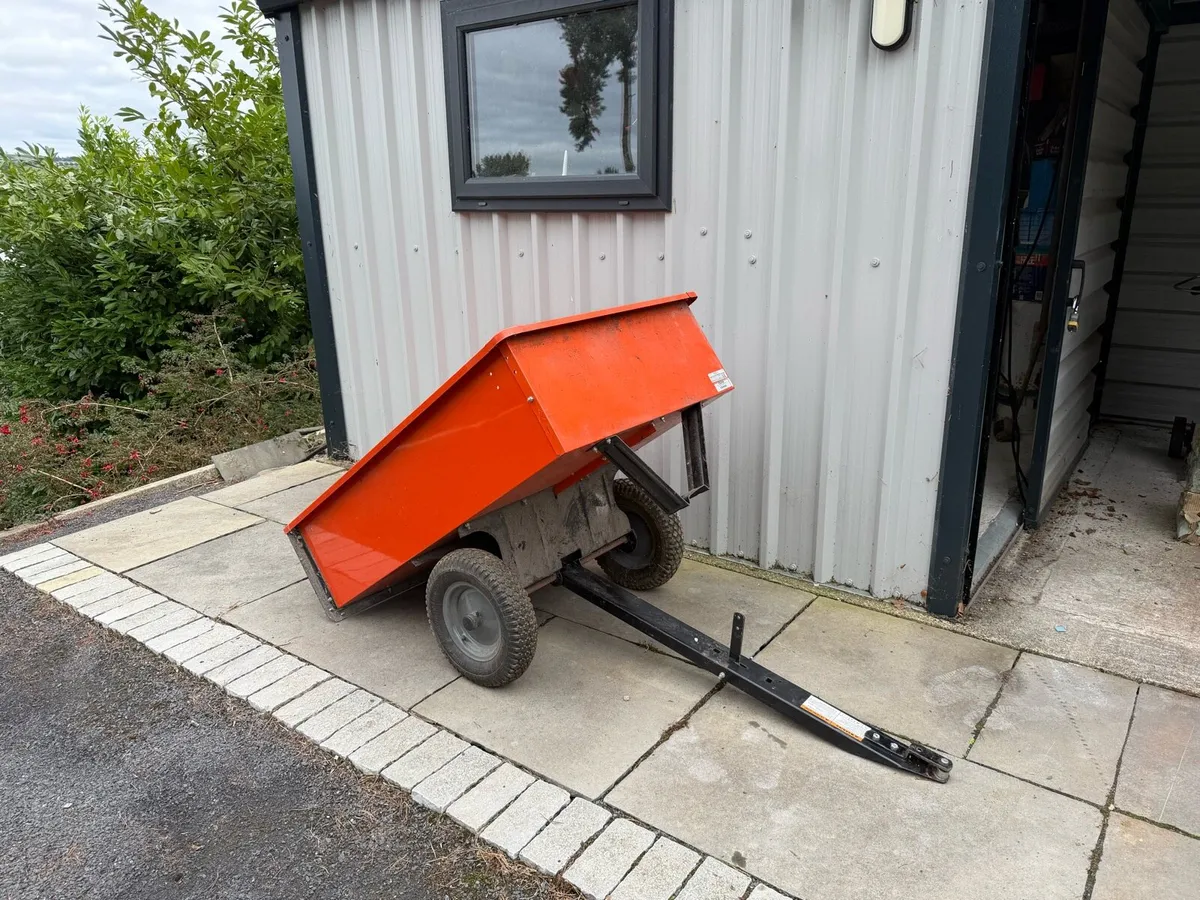 HuskaVarna Lawnmower Trailer - Image 1
