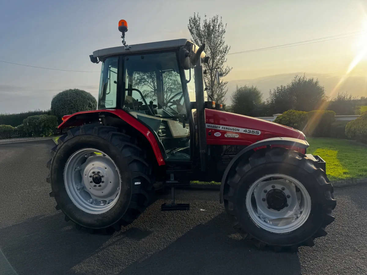 Massey Ferguson 4355 - Image 2