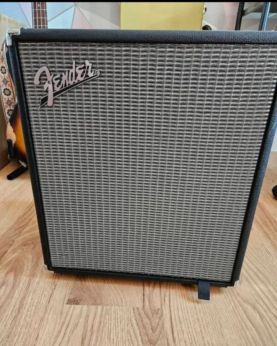 Fender Rumble 100 V3 Bass Amp - Image 1