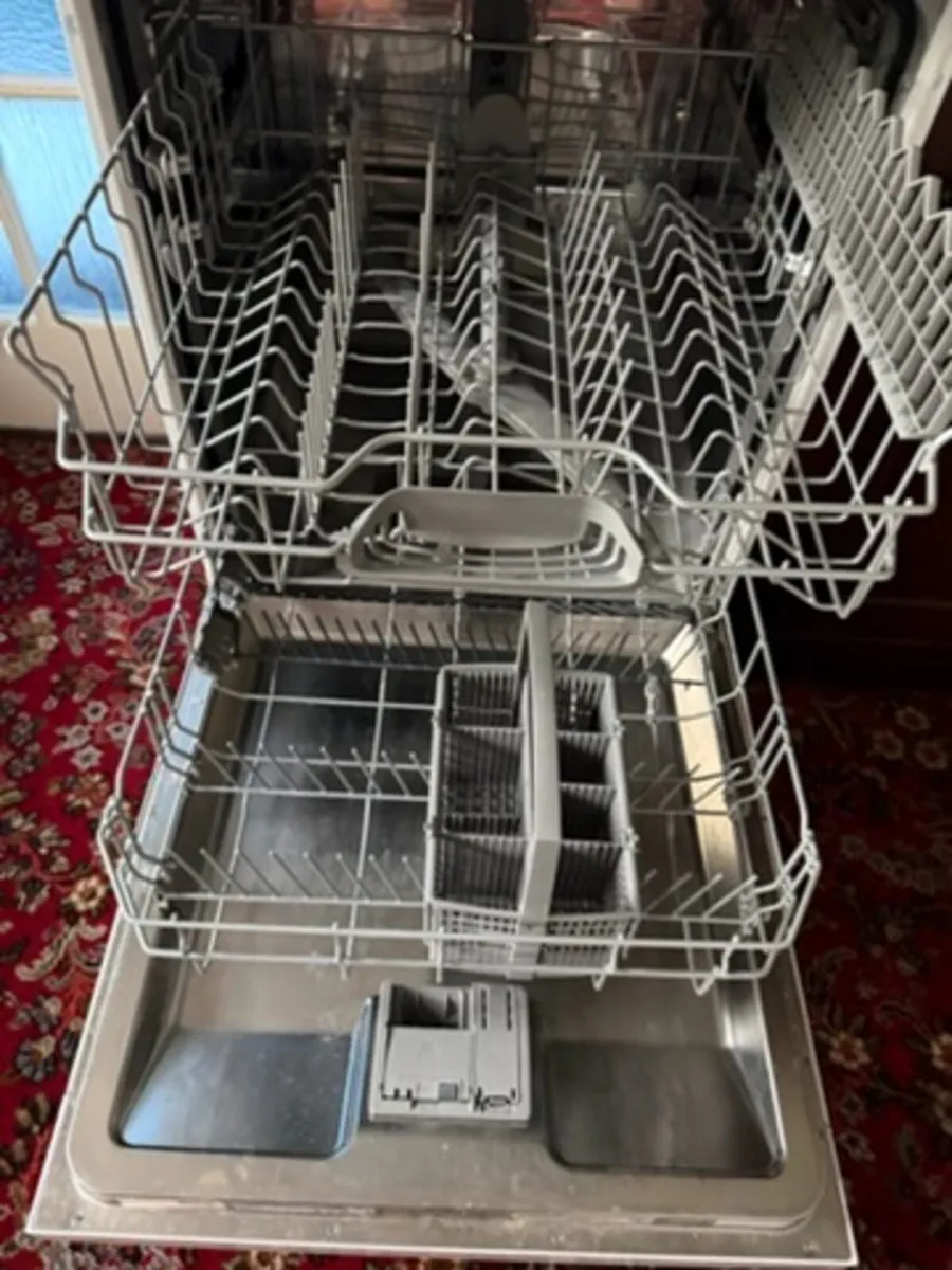 Bosch Dishwasher - Image 2