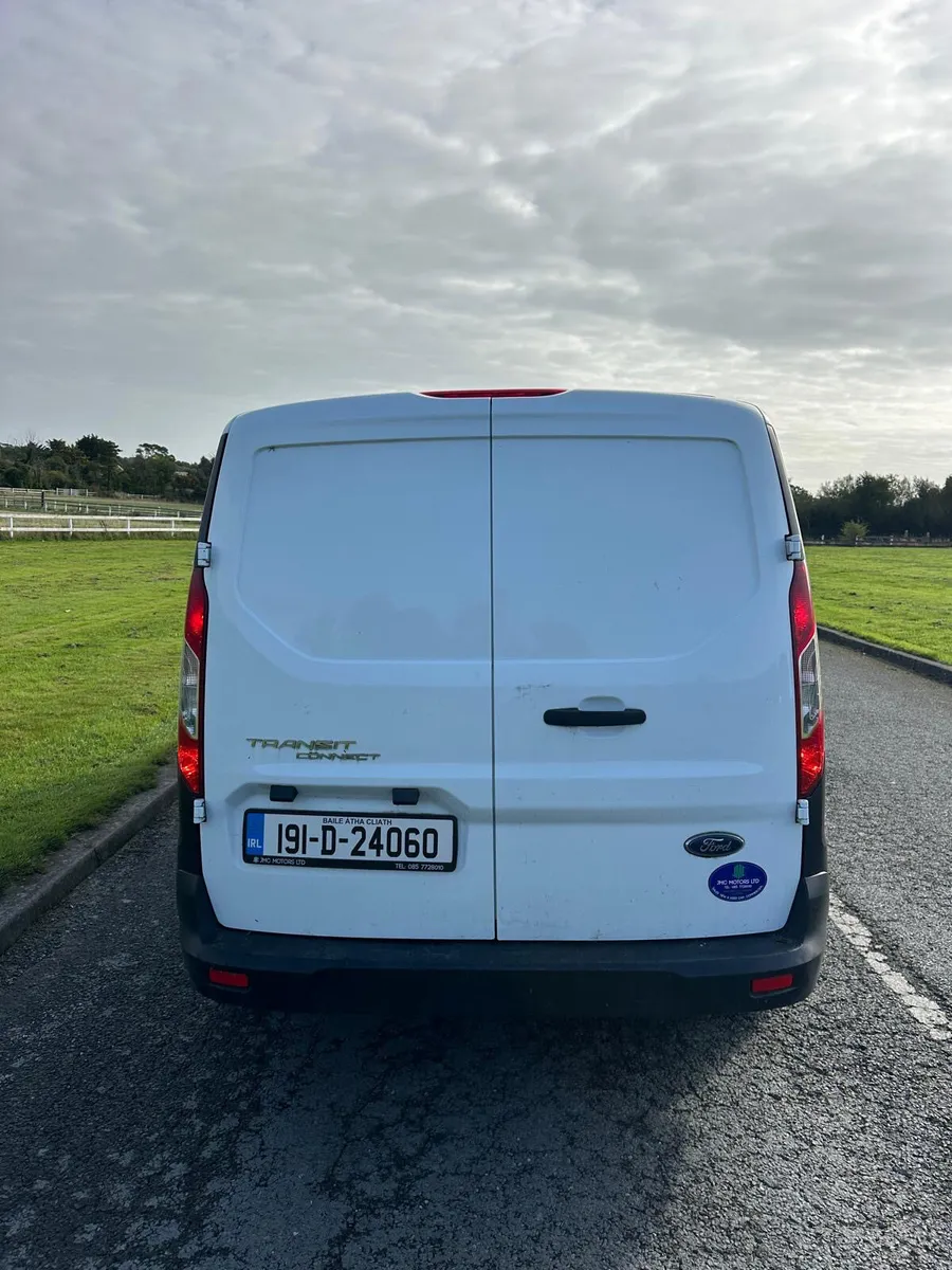 Ford Transit 2019 LWB Cvrt2/27 - Image 3