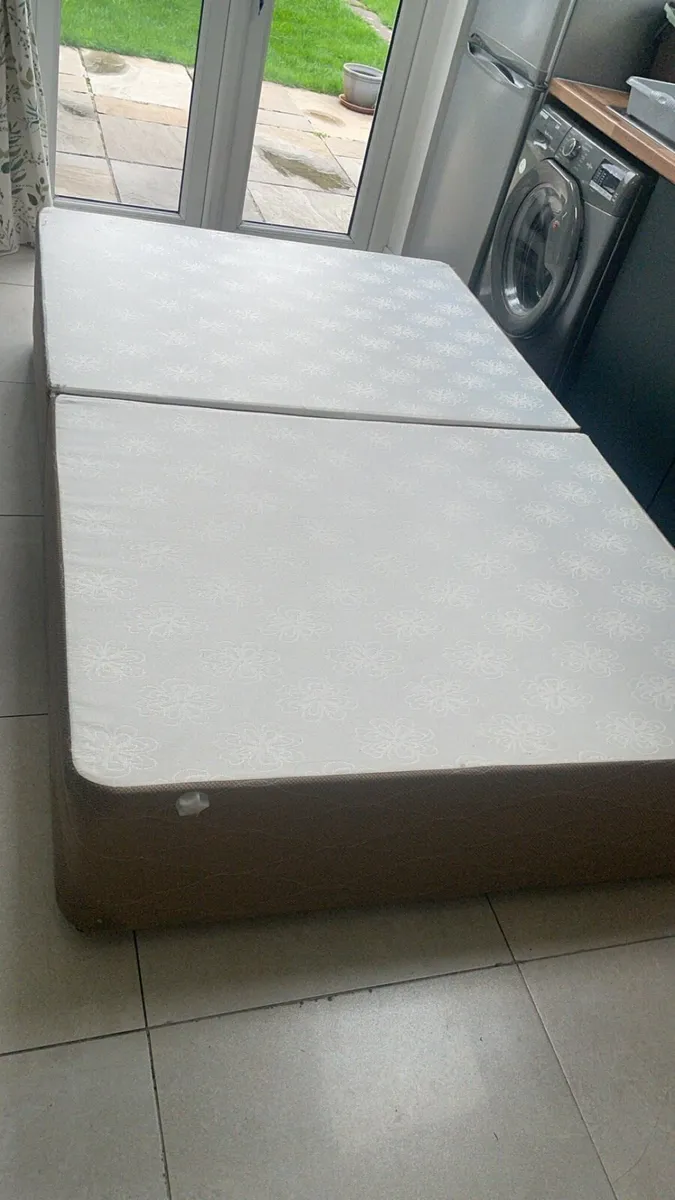 Base for 4 ft bed