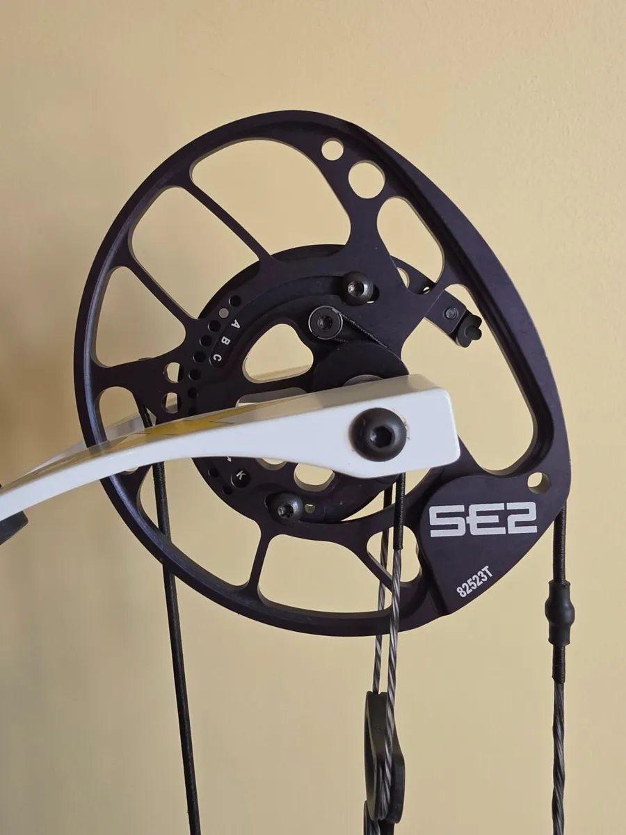 Compound bow - Image 3
