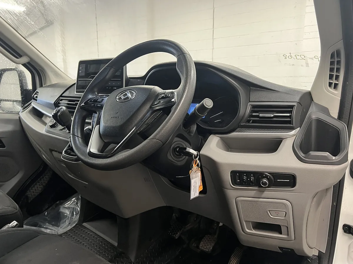 2023 MAXUS Deliver 9 Tipper Van - Image 3