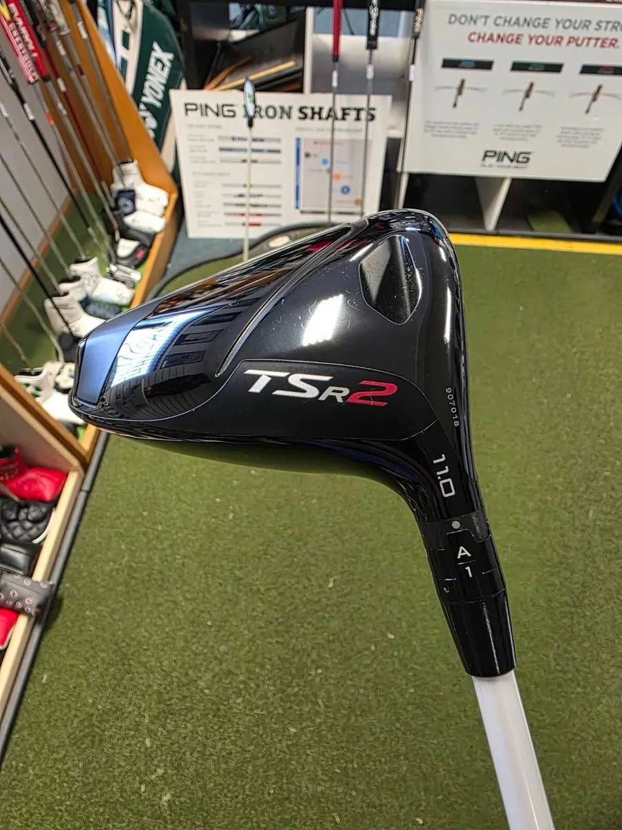 Titleist TSr2 Driver - Image 1