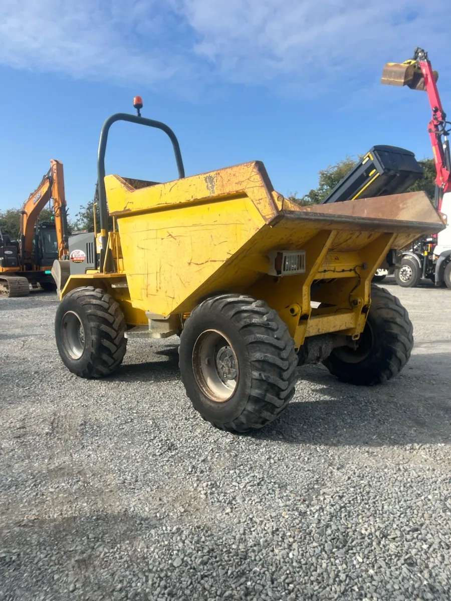 Digger and dumper hire - Image 4