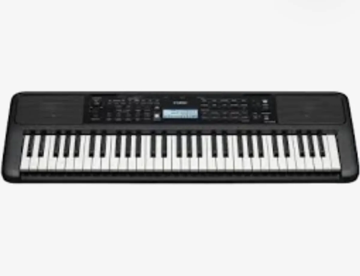 Yamaha PSR-E373 keyboard - Image 1